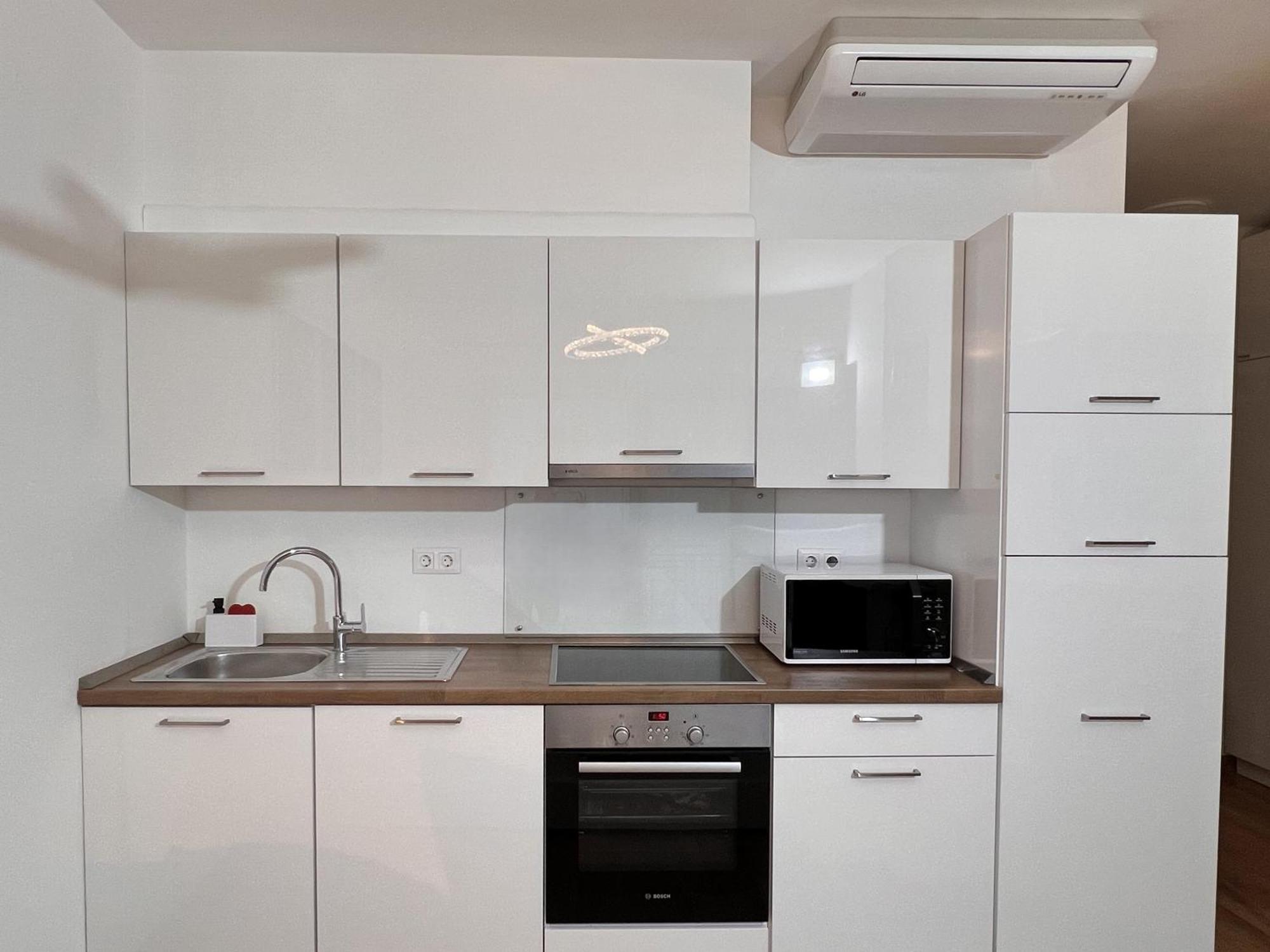 Luxe Central Studio With Pool, Parking & Ac Budapeste Exterior foto