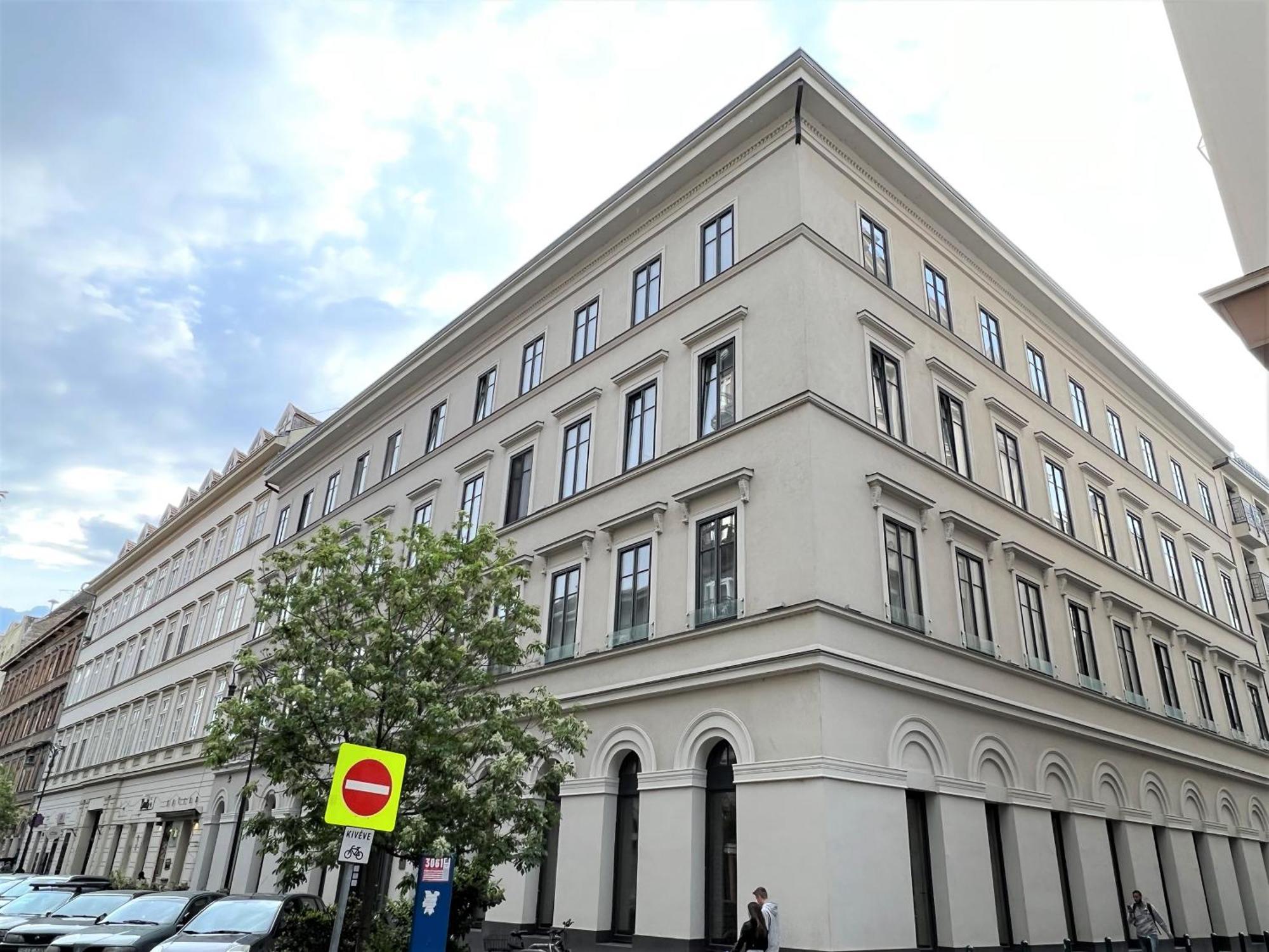Luxe Central Studio With Pool, Parking & Ac Budapeste Exterior foto